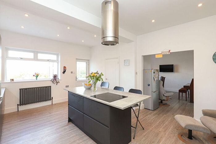 3 Bedroom Semi-detached House For Sale In Station Road, Spinkhill, S21