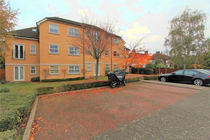 1 Bedroom Apartment To Rent In Manor Road, Harrow, Greater London, HA1