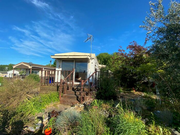 2 Bedroom Park Home For Sale In Ladyway, Idmiston, Salisbury, SP4