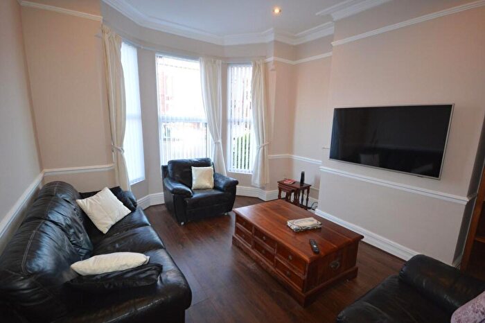 4 Bedroom House To Rent In Greenbank Road, Liverpool, L18