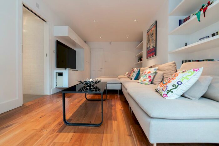 4 Bedroom Town House To Rent In Leathwaite Road, SW11