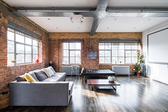 1 Bedroom Flat For Sale In Chocolate Studios, Shepherdess Place, N1