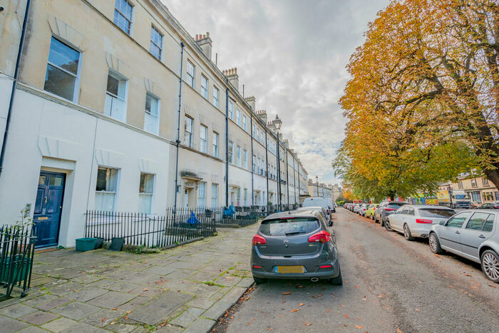 1 Bedroom Flat To Rent In Grosvenor Place, Bath, BA1