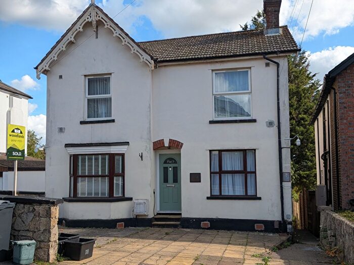 2 Bedroom Flat To Rent In Woodlands Road, Redhill, RH1