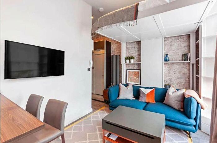 Apartment To Rent In Oakley Square, Mornington Crescent, Euston, Camden, London, NW1
