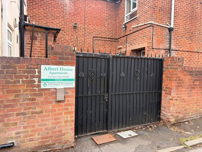 2 Bedroom Flat To Rent In Albert House, Vicar Street, Dudley, DY2