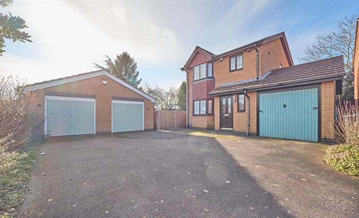 3 Bedroom Detached House For Sale In The Poplars, Earl Shilton, LE9