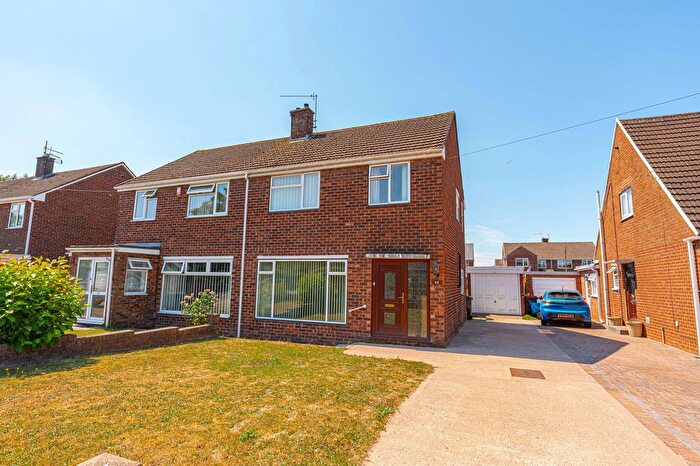 3 Bedroom Semi-Detached House For Sale In Meads Close, Newport, NP19