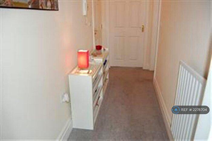 1 Bedroom Flat To Rent In Waltons Parade, Preston, PR1