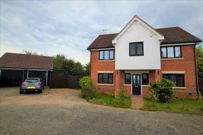 5 Bedroom Detached House For Sale In Mill Grove, High Ongar, Ongar, CM5