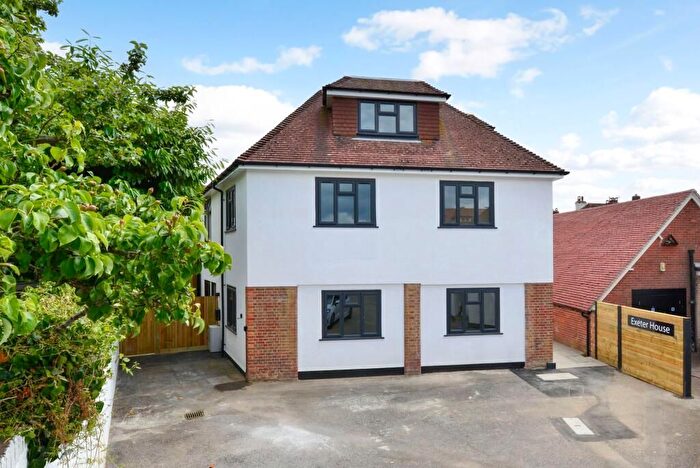 1 Bedroom Flat For Sale In Tylers Court, Cranleigh, GU6