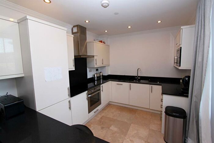 2 Bedroom Apartment To Rent In The Grand, Elliot Street, The Hoe, Plymouth, PL1