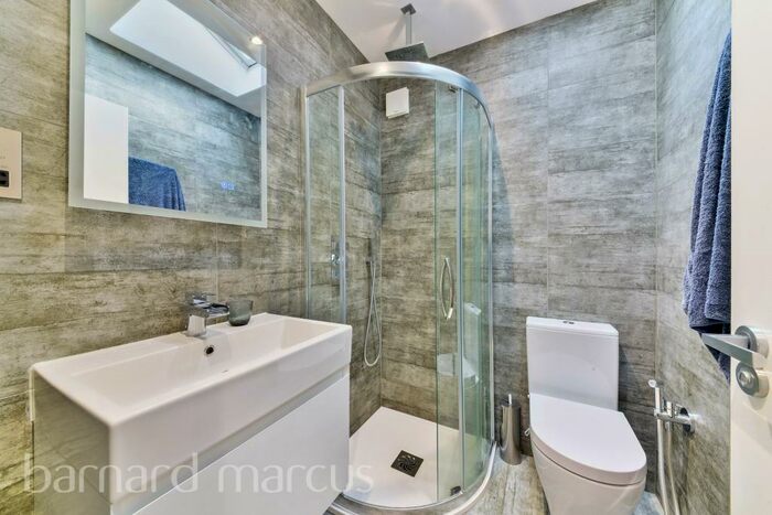 2 Bedroom House To Rent In Traps Lane, New Malden, KT3