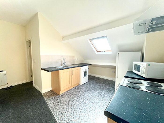 2 Bedroom Flat To Rent In Far Gosford Street, Coventry, CV1