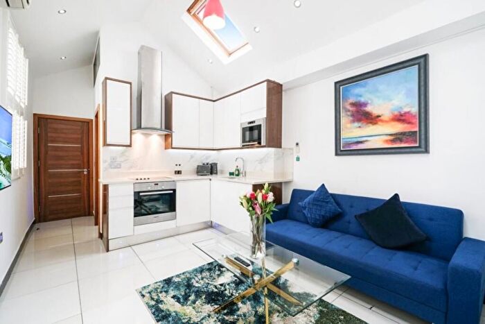 Property To Rent In Gloucester Place, Marylebone, London, W1U