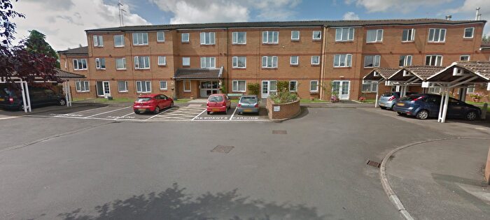 1 Bedroom Flat To Rent In St. Albans Close, Swindon, SN2