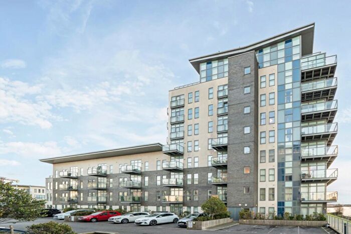 1 Bedroom Flat To Rent In Darbyshire House Clovelly Place, DA9