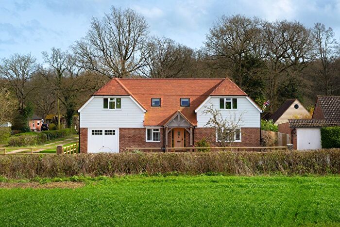 5 Bedroom Detached House For Sale In Hamstreet Road, Shadoxhurst, TN26