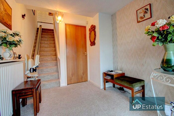 3 Bedroom Detached House For Sale In Mantilla Drive, Stivichall Grange, Coventry, CV3