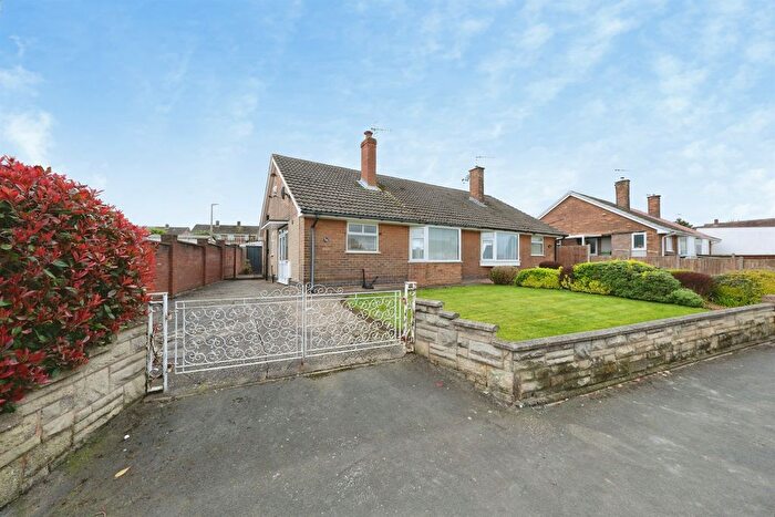 2 Bedroom Semi Detached Bungalow For Sale In Blacksmith Lane, Calow, Chesterfield, S44