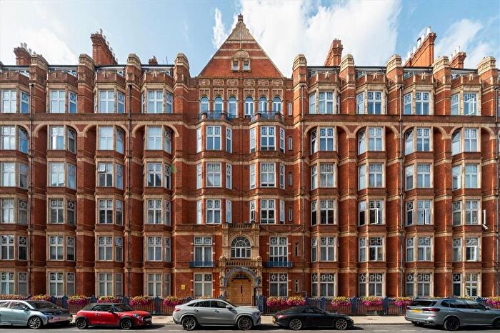 2 Bedroom Flat To Rent In Bickenhall Street, Marylebone, W1U