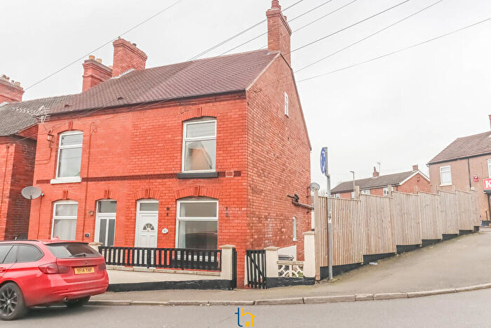 2 Bedroom End Of Terrace House To Rent In Parliament Street, Newhall, DE11