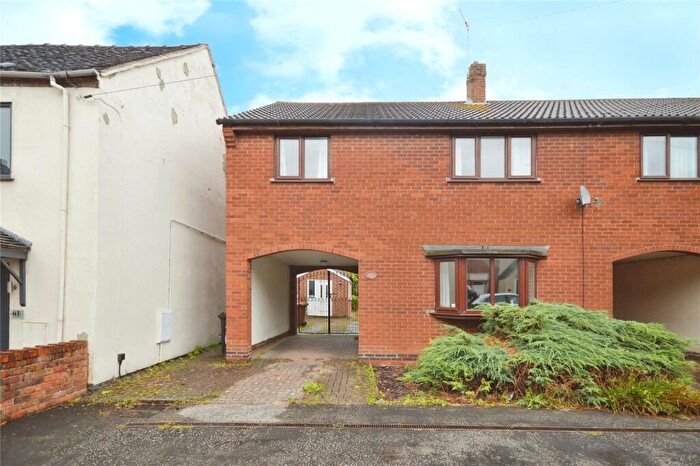 3 Bedroom End Of Terrace House For Sale In Station Street, Castle Gresley, Swadlincote, Derbyshire, DE11