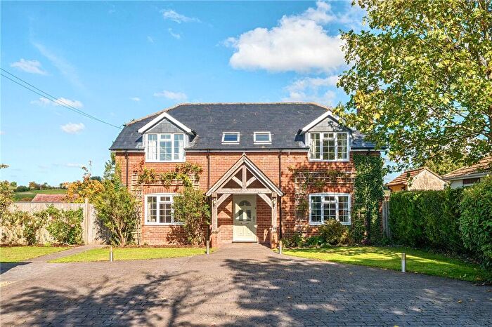 4 Bedroom Detached House For Sale In East Gomeldon Road, Gomeldon, Salisbury, Wiltshire, SP4