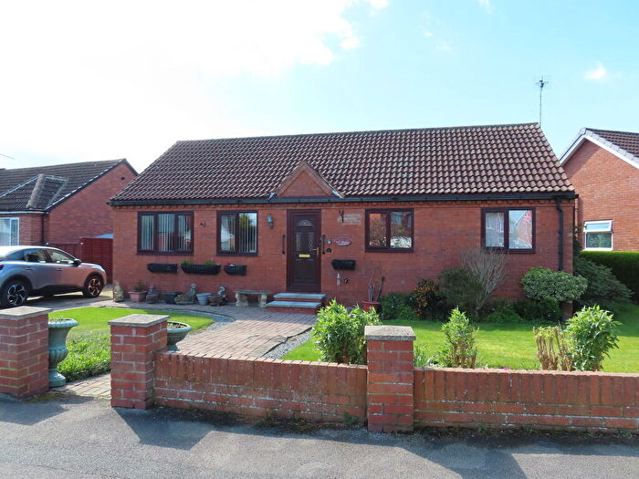 3 Bedroom Detached Bungalow For Sale In Ivy Park Road, Goole, DN14