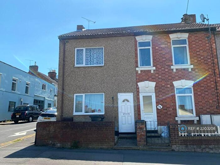 2 Bedroom End Of Terrace House To Rent In Swindon, Swindon, SN1