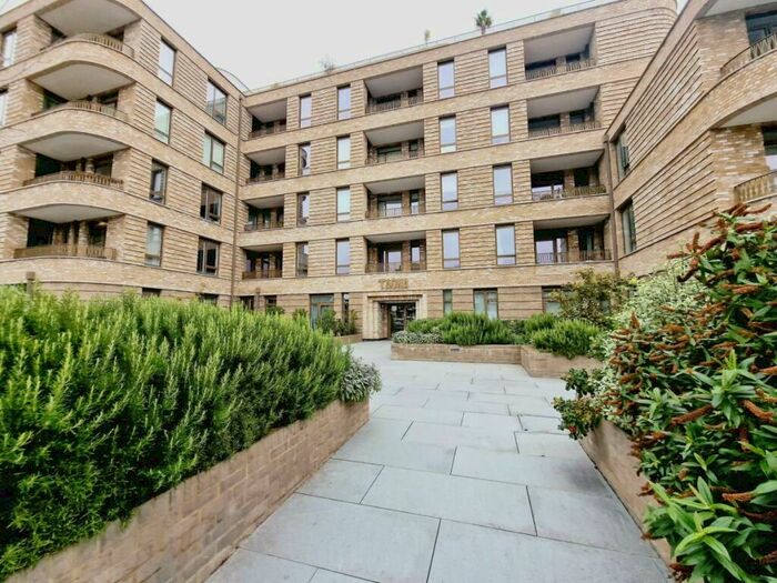 3 Bedroom Flat To Rent In Stanmore, HA7
