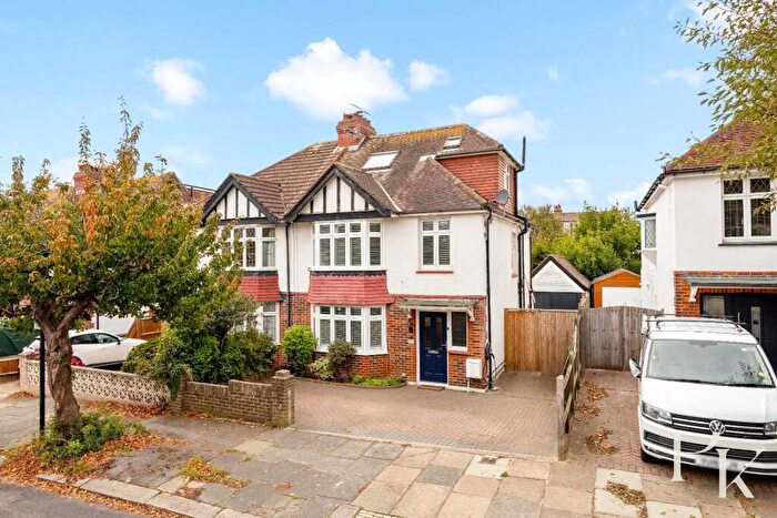 5 Bedroom House To Rent In Woodhouse Road, Hove, BN3