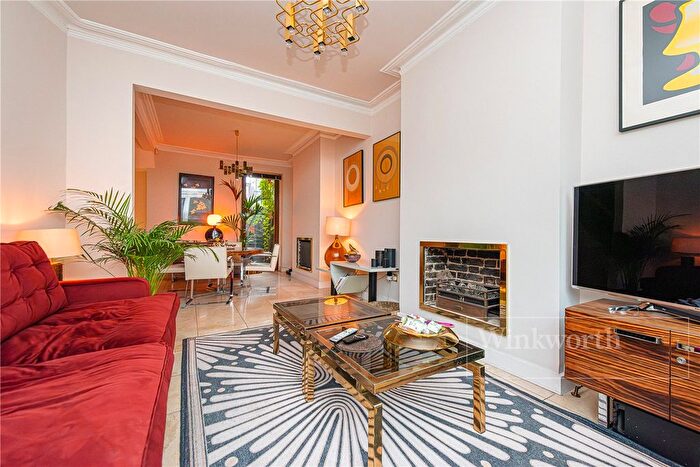 5 Bedroom Terraced House For Sale In Purves Road, London, NW10