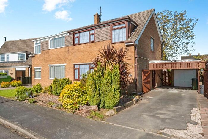 3 Bedroom Semi-Detached House For Sale In Brookfield Close, Thorne, Doncaster, DN8