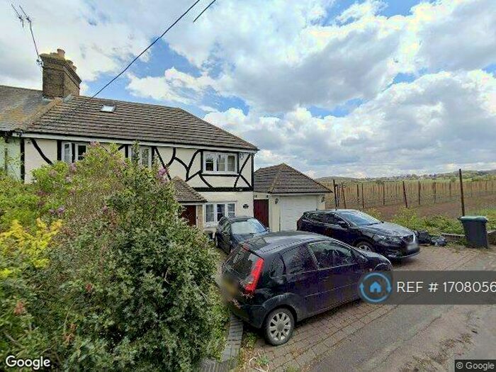 4 Bedroom Semi-Detached House To Rent In Green Farm Lane, Shorne, Gravesend, DA12