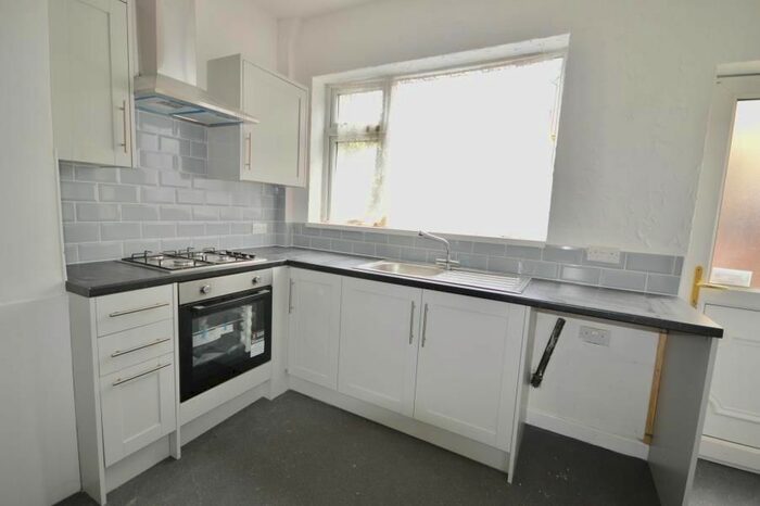 2 Bedroom Terraced House To Rent In St Marys Road, Darfield, S73