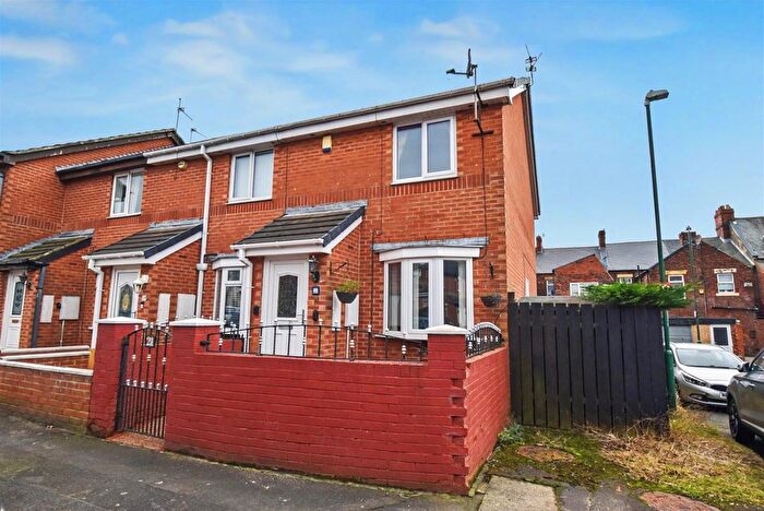 2 Bedroom End Terrace House For Sale In Dunelm Street, South Shields, NE33