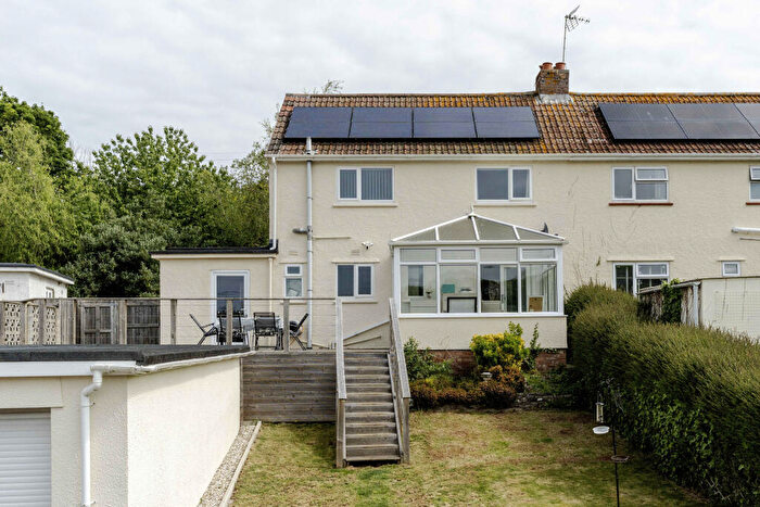 3 Bedroom Semi-Detached House For Sale In The Veale, Bleadon, Weston-Super-Mare, BS24