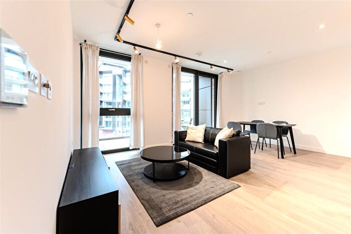 1 Bedroom Flat To Rent In Siena House, Bollinder Place, London, EC1V