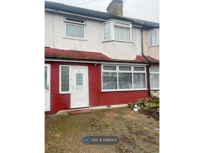 4 Bedroom Terraced House To Rent In Leyburn Road, London, N18