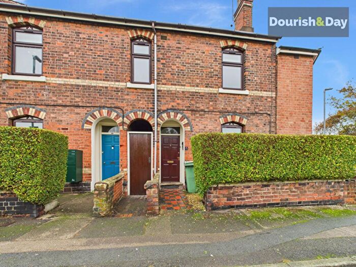 3 Bedroom Terraced House To Rent In Shrewsbury Road, Stafford, ST17