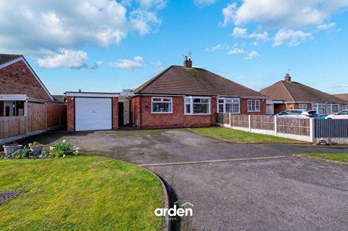 2 Bedroom Semi Detached House For Sale In Easton Grove, Hollywood, B47