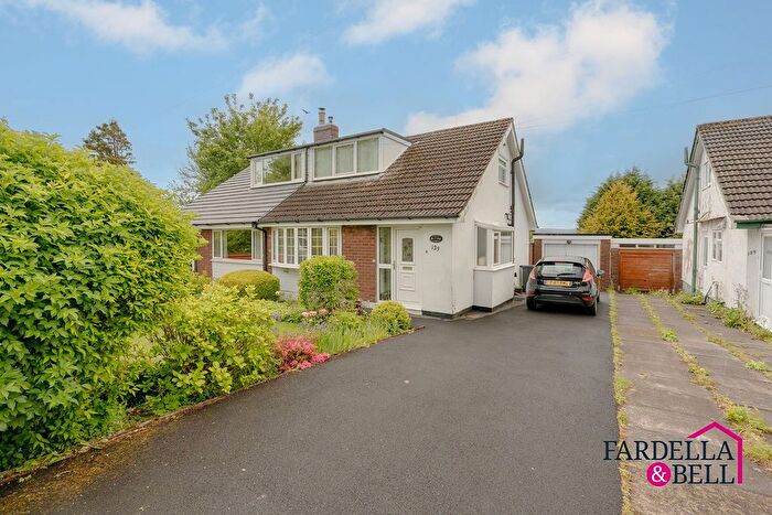 2 Bedroom Semi Detached House For Sale In Venables Avenue, Colne, BB8