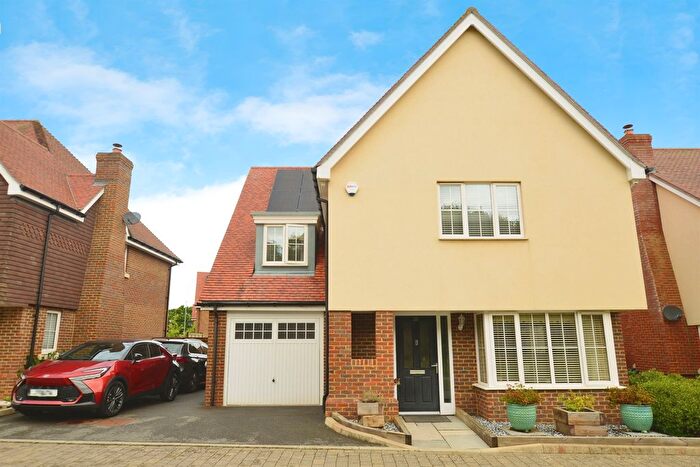 4 Bedroom Detached House For Sale In Augustine Drive, Finberry, Ashford, TN25