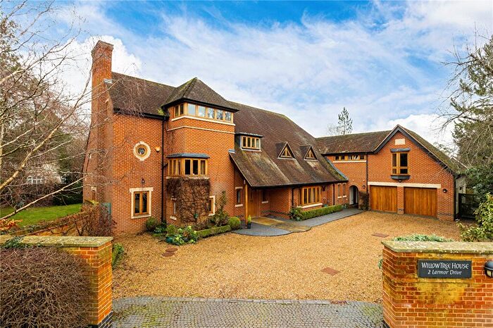 7 Bedroom Detached House For Sale In Larmor Drive, Cambridge, Cambridgeshire, CB3