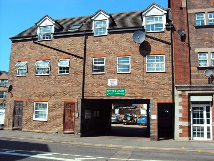1 Bedroom Flat For Sale In Waynes Court, John Street, Luton, LU1