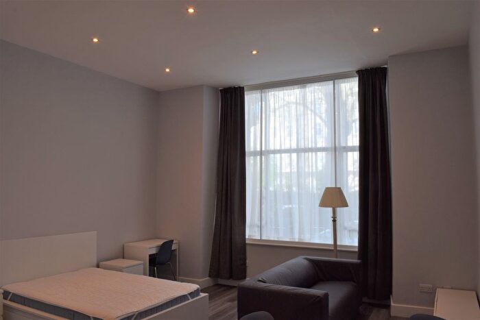 Studio To Rent In Westbourne Terrace, Paddington, W2