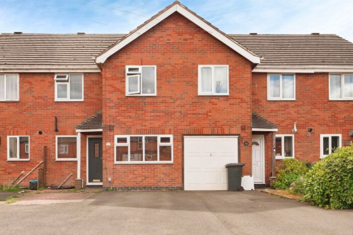 3 Bedroom Terraced House For Sale In Ashby Road, Coalville, LE67