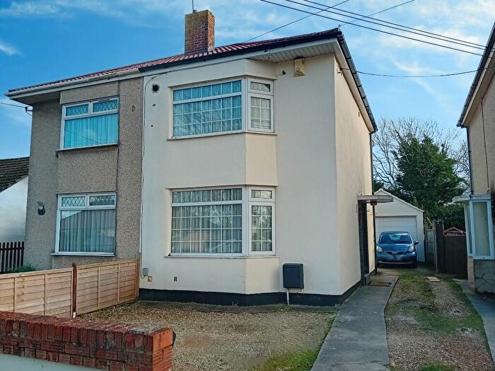 2 Bedroom Semi Detached House For Sale In Beach Road, BS35