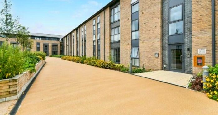 1 Bedroom Flat To Rent In Firefly Avenue, Swindon, SN2